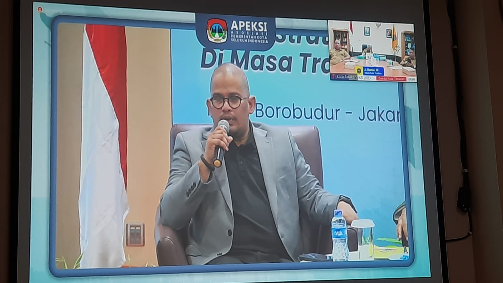 Zoom Meeting Forum Sekretaris Daerah Kota Seluruh Indonesia oleh APEKSI