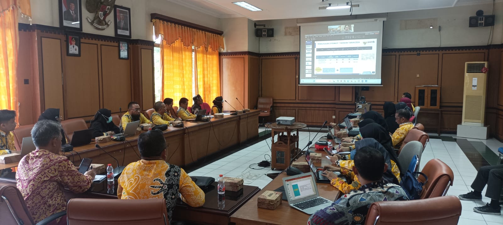 Asistensi Zoom Meeting Pembinaan Zona Integritas dengan Kemenpan RB