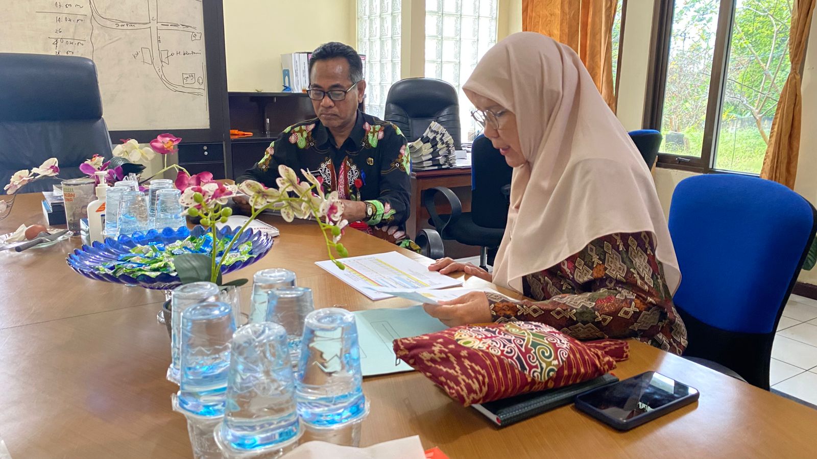 Koordinasi dengan Asisten Administrasi terkait Layanan 112
