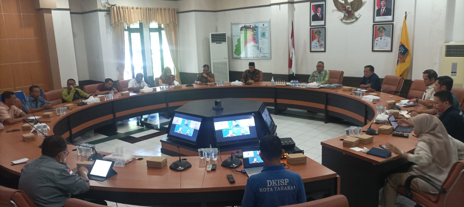 Persiapan Asistensi Zoom Meeting Penyampaian Penjelasan dari LMAN