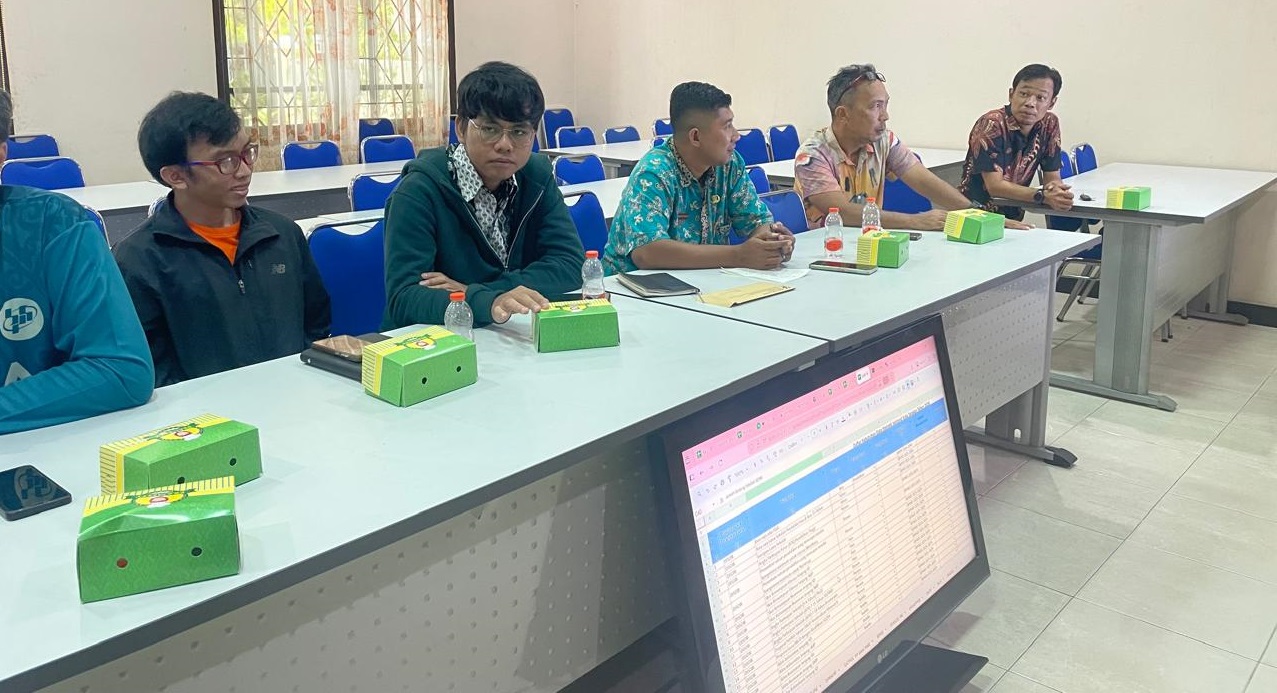 Hadiri Rapat Koordinasi Persiapan Desk Identifikasi Daftar Data Tahun 2026