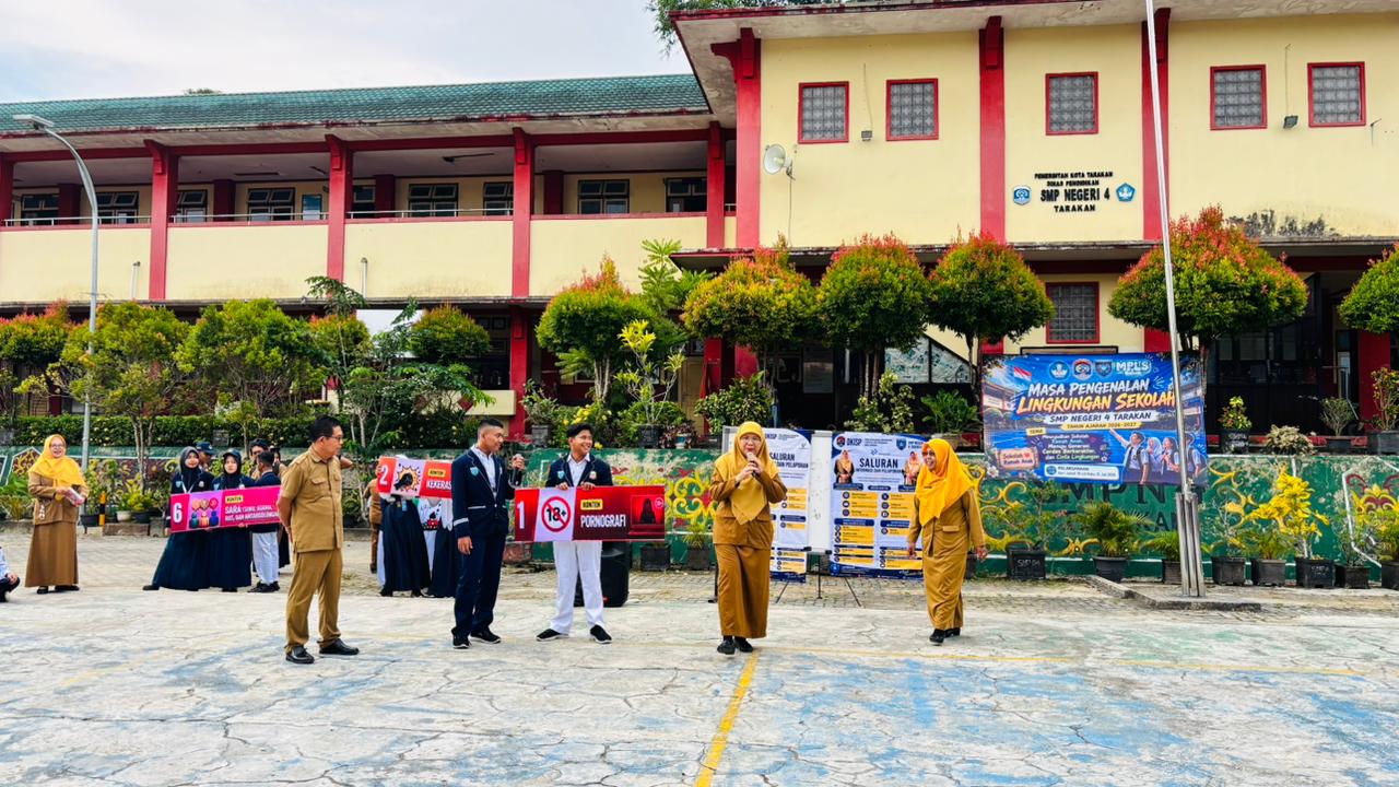 DKISP Edukasi Pelindungan Anak di Ruang Digital pada MPLS SMPN 4 Tarakan