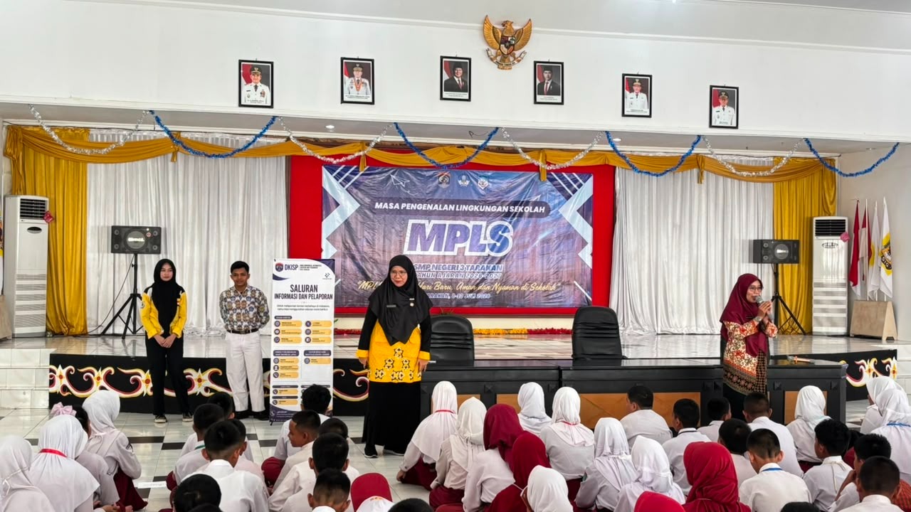 Kepala DKISP Berikan Edukasi Ruang Digital Aman di SMPN 3 Tarakan
