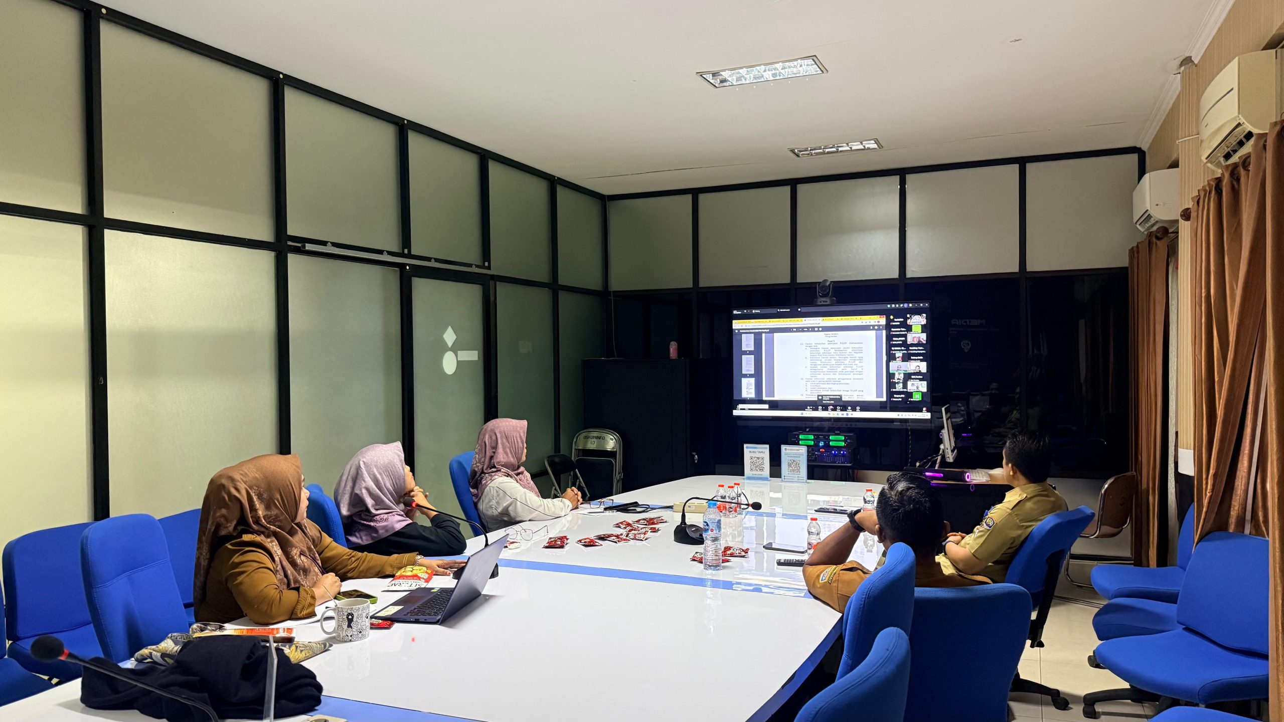 Mengikuti Zoom Meeting Overview Pengadaan PJLOP